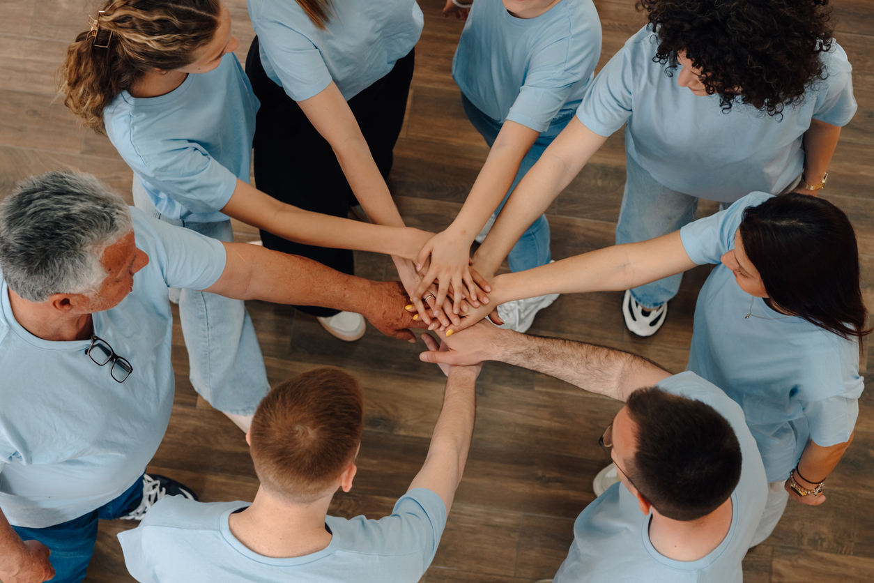 Comment organiser le personnel du salon sans chaos
